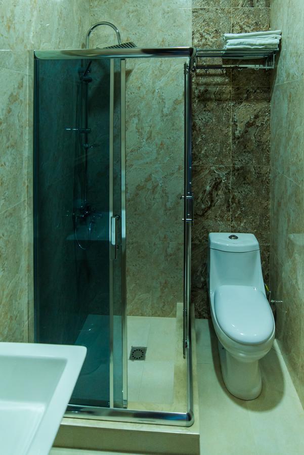 Hotel New Телаві Екстер'єр фото