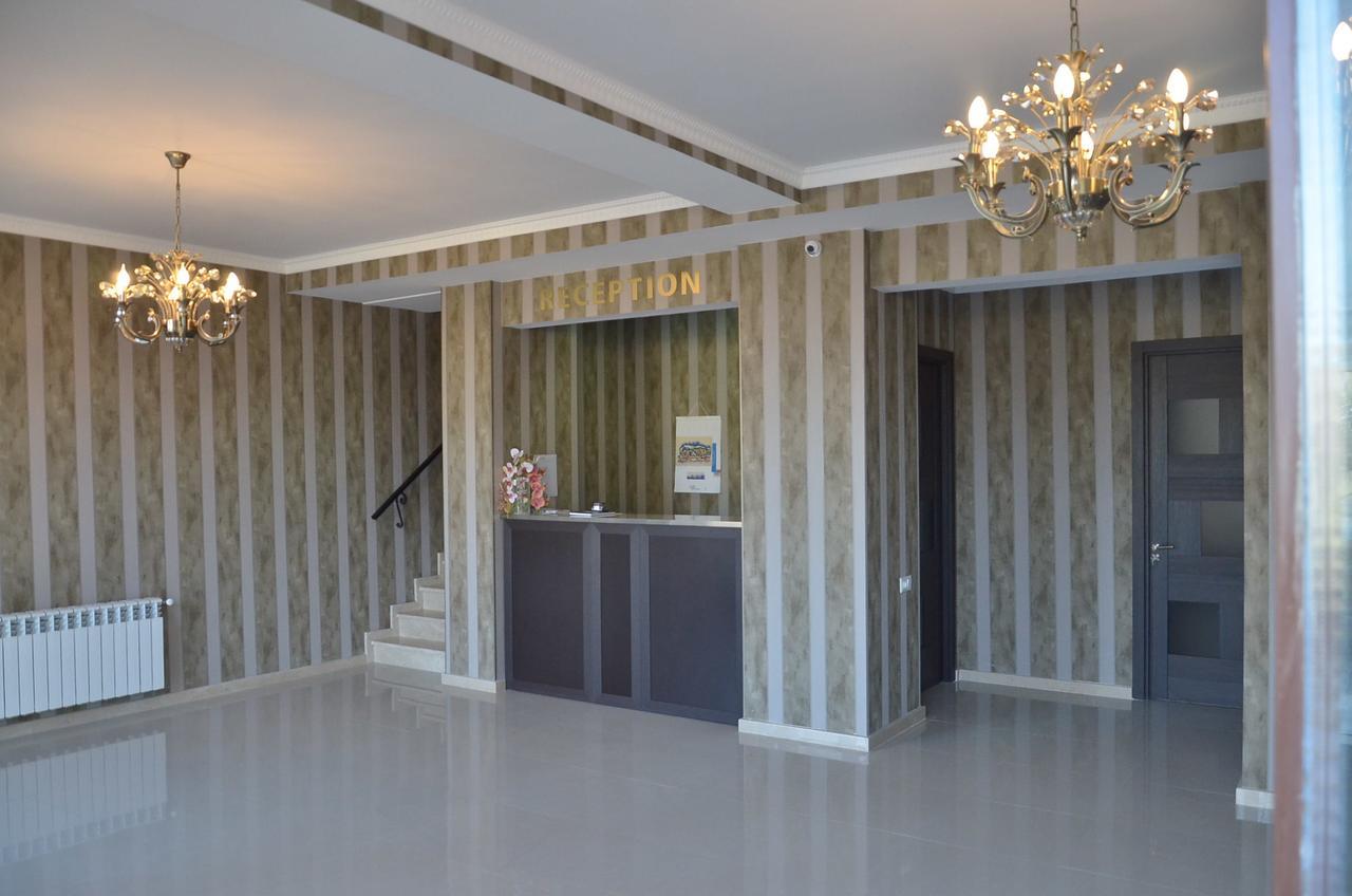 Hotel New Телаві Екстер'єр фото